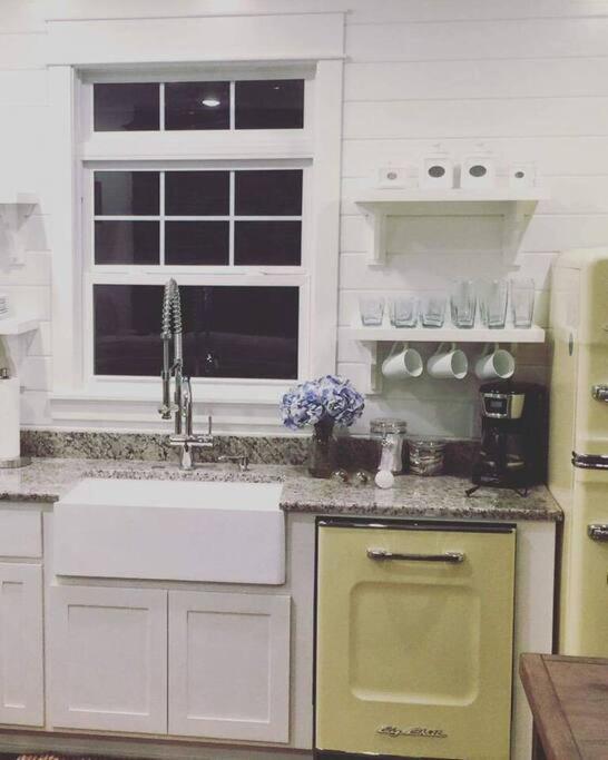 Primrose Cottage - Private Lake, Hot Tub, Atv Trails Mena エクステリア 写真